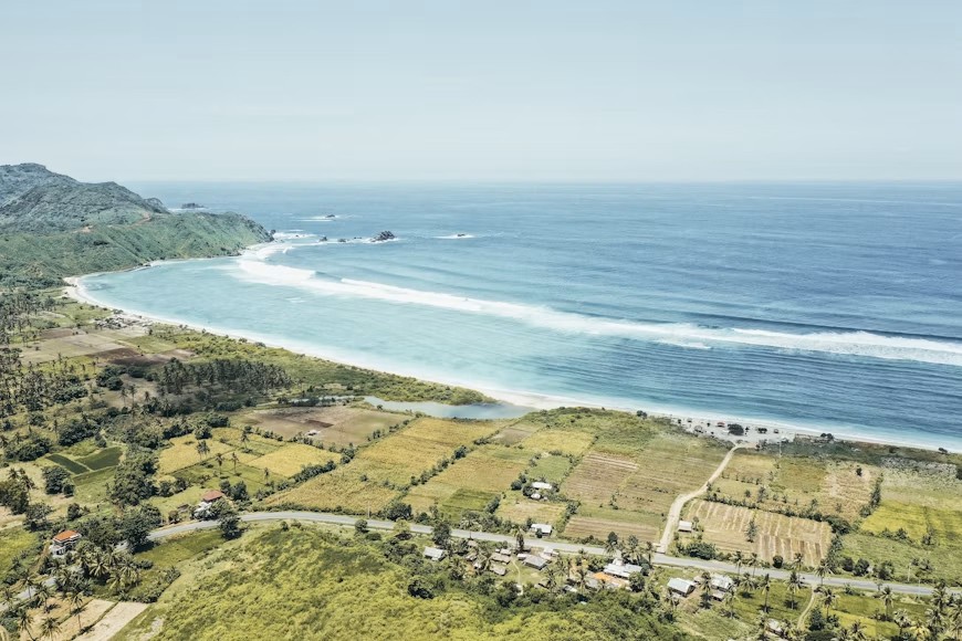 South Lombok coastline and turquoise water